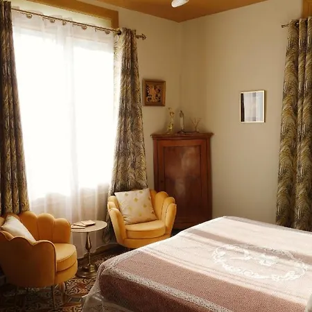 Domicila Dore Bed & Breakfast *